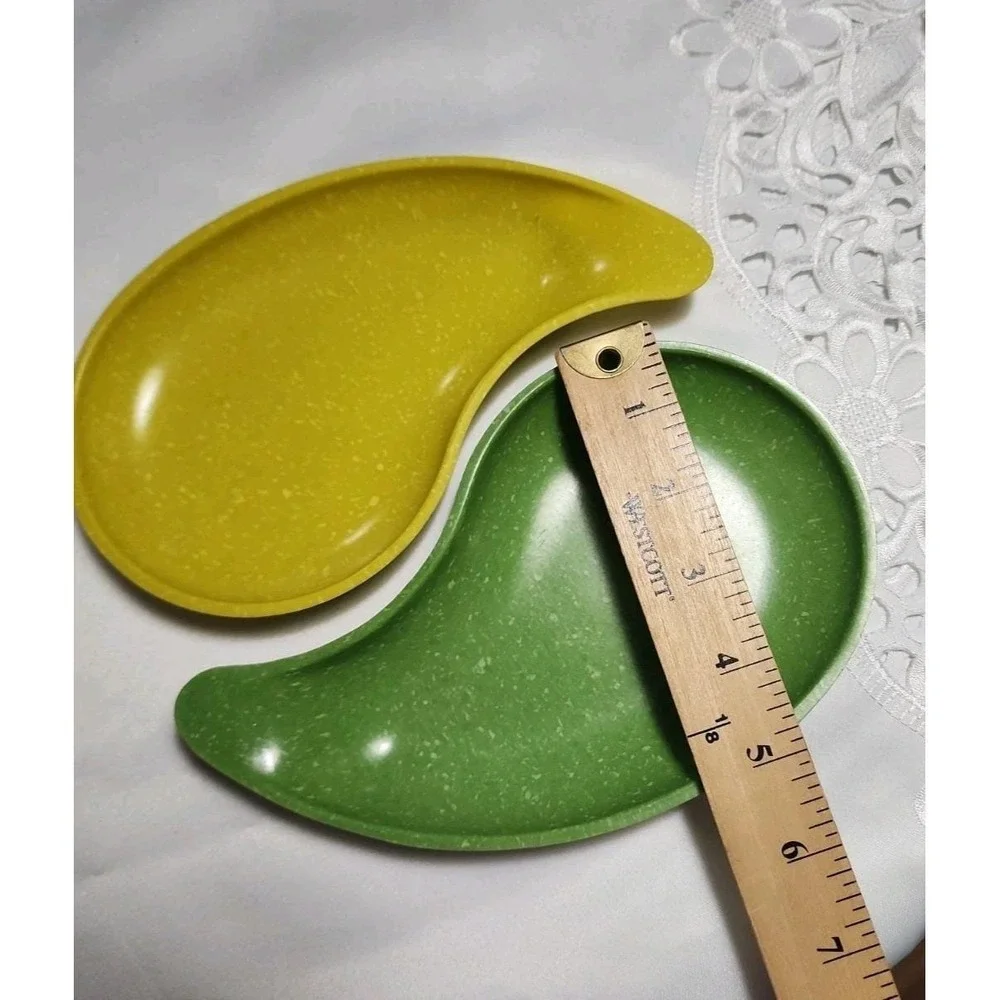 VTG Speckled Melamine plates teardrop kidney MCM USA yin Yang Trinket Dish Set 2